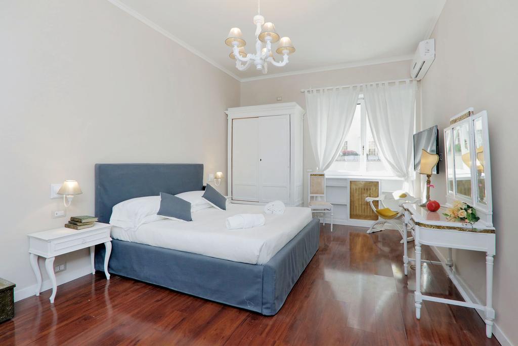 Vatican Art House Apartment